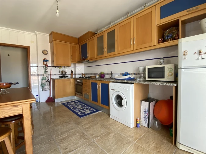 Apartamento T3 para Venda em Marinha Grande Foto 6