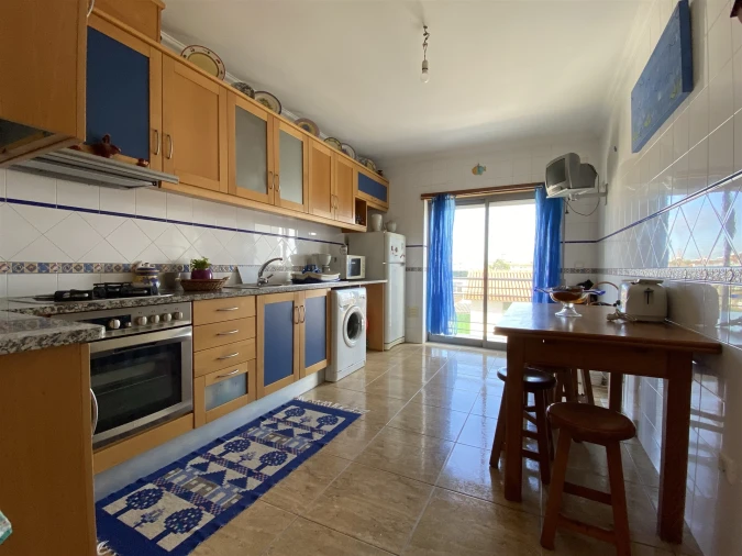Apartamento T3 para Venda em Marinha Grande Foto 4