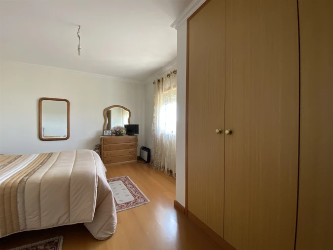 Apartamento T3 para Venda em Marinha Grande Foto 16