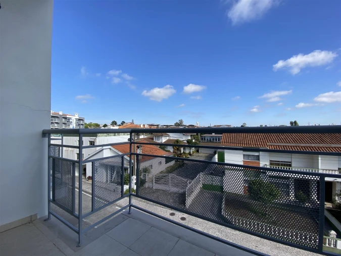 Apartamento T3 para Venda em Marinha Grande Foto 24