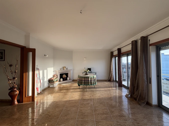 Apartamento T3 para Venda em Marinha Grande Foto 9