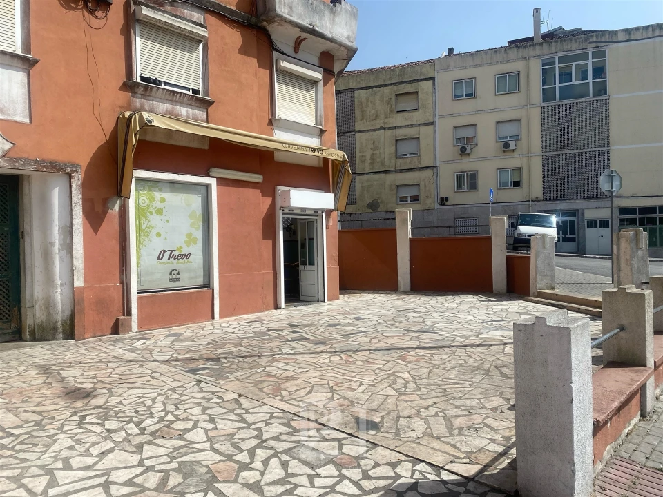 Loja para Trespasse em Queluz e Belas Foto 13