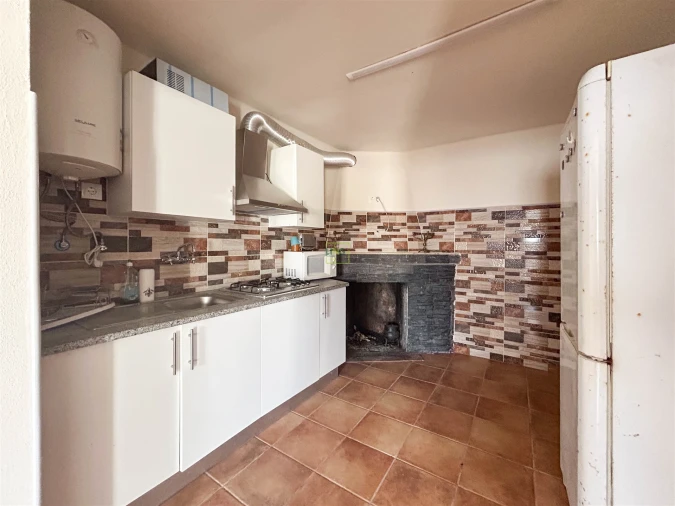 Moradia T3 para Venda em Escalos de Baixo e Mata Foto 10