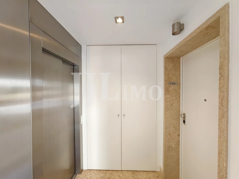 Apartamento T2 para Venda em Alcantara Foto 4