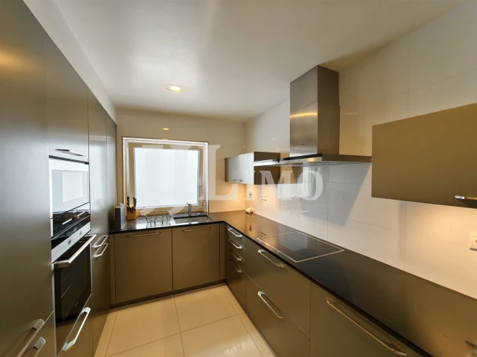 Apartamento T2 para Venda em Alcantara Foto 36