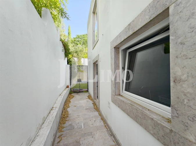 Apartamento T2 para Venda em Alcantara Foto 12