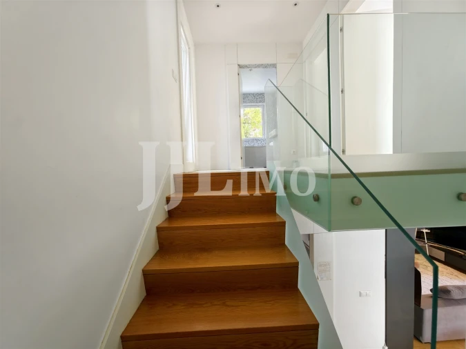 Apartamento T2 para Venda em Alcantara Foto 16
