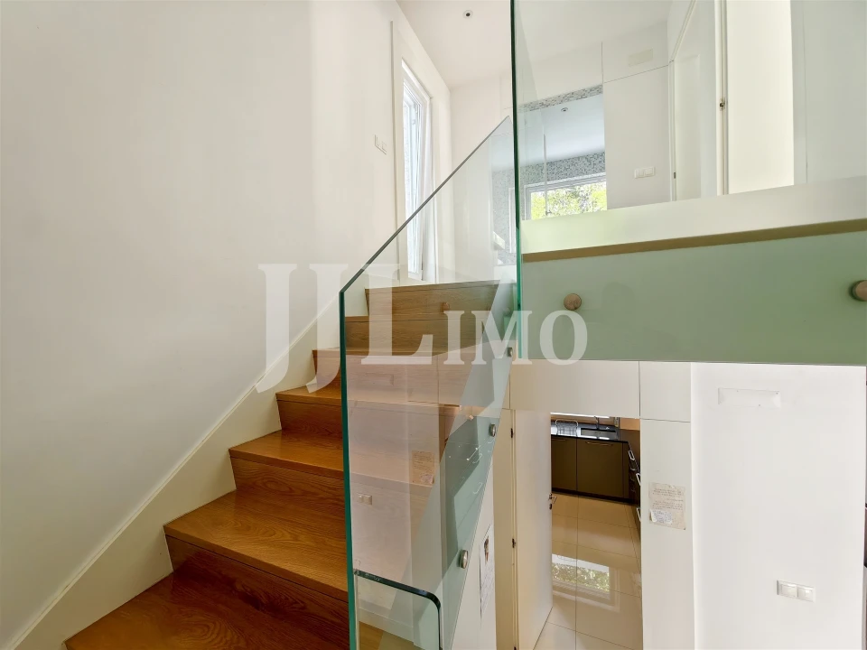 Apartamento T2 para Venda em Alcantara Foto 18