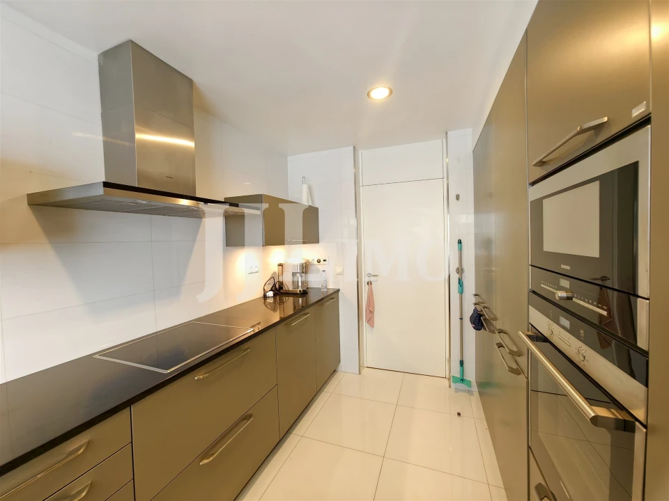 Apartamento T2 para Venda em Alcantara Foto 35