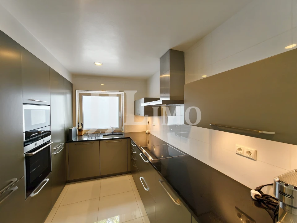 Apartamento T2 para Venda em Alcantara Foto 34