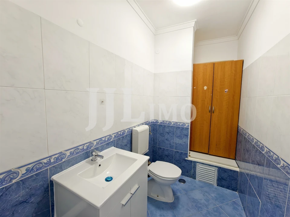 Apartamento T3 para Arrendamento em Pontinha e Famões Foto 10