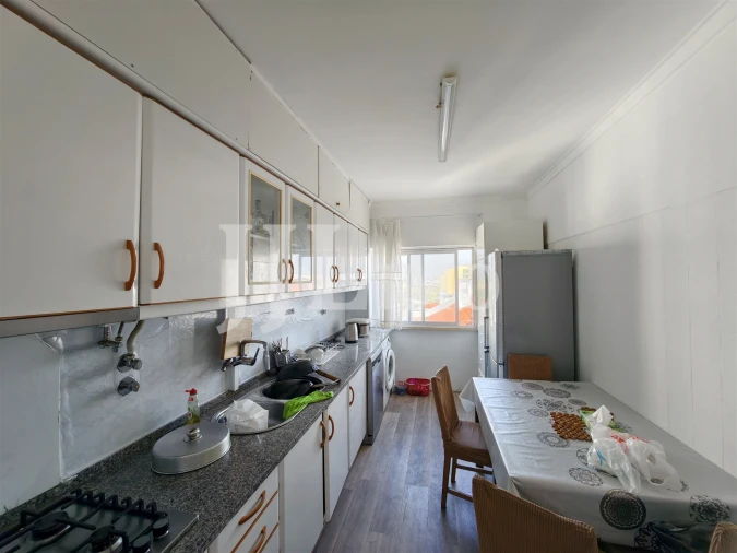 Apartamento T3 para Arrendamento em Pontinha e Famões Foto 18