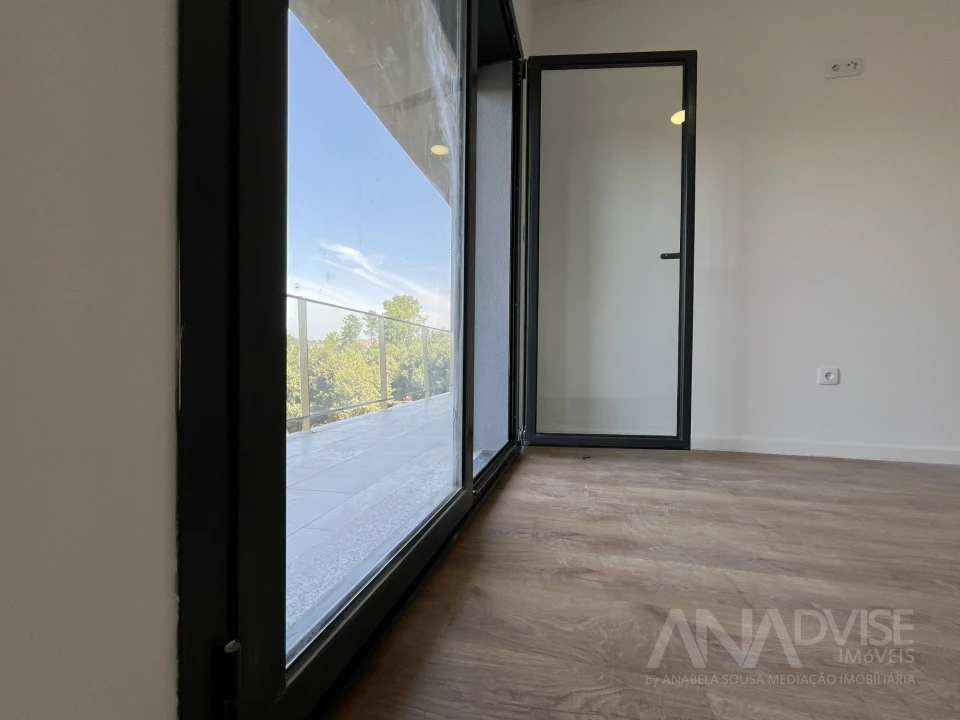 Apartamento T3 para Venda em Viseu Foto 10