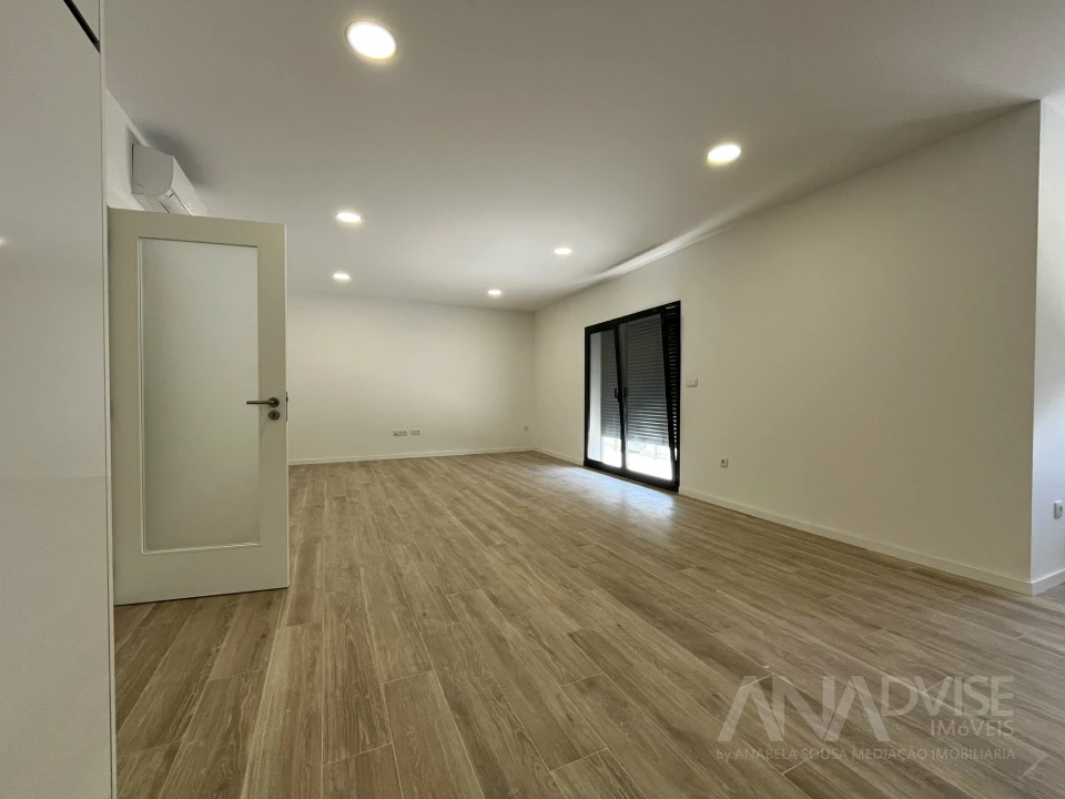 Apartamento T3 para Venda em Viseu Foto 3