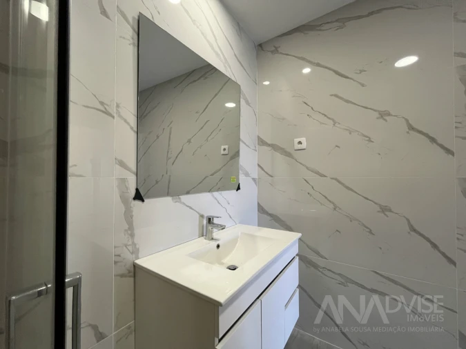 Apartamento T3 para Venda em Viseu Foto 16