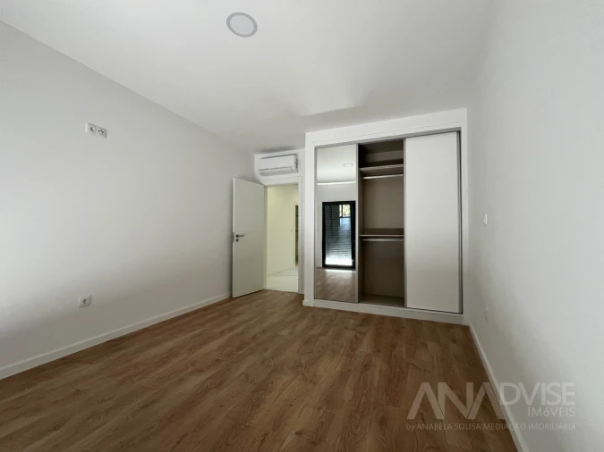 Apartamento T3 para Venda em Viseu Foto 7