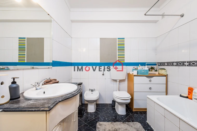 Apartamento T3 para Venda em Nossa Senhora da Piedade Foto 18