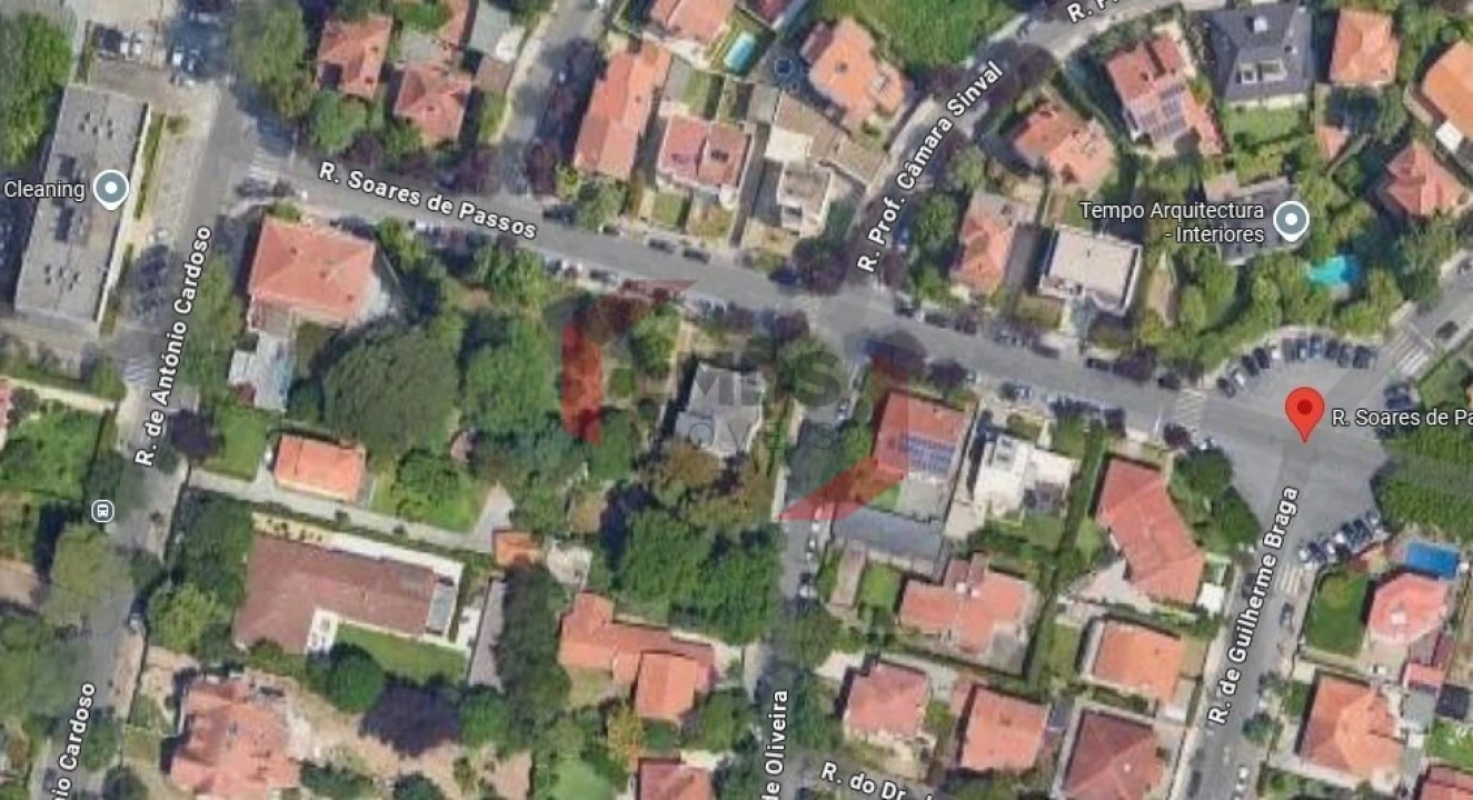 Moradia T9 para Venda em Lordelo do Ouro e Massarelos Foto 13