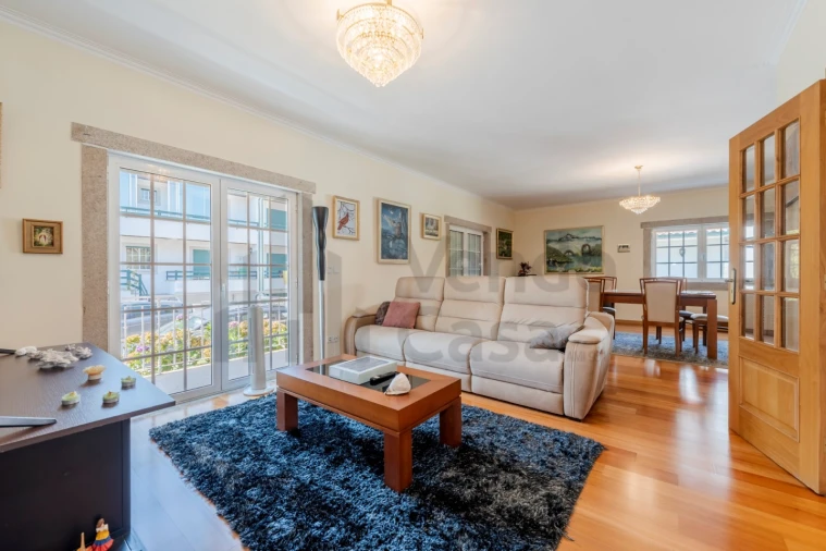 Moradia T4 para Venda em Merelim (São Pedro) e Frossos Foto 3