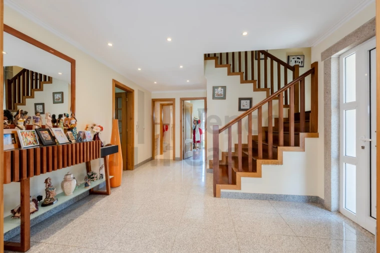 Moradia T4 para Venda em Merelim (São Pedro) e Frossos Foto 15