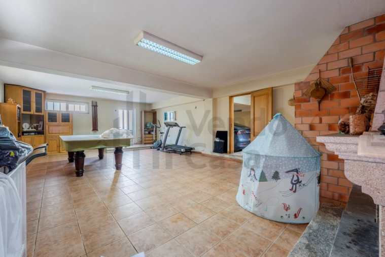 Moradia T4 para Venda em Merelim (São Pedro) e Frossos Foto 24