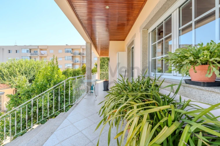 Moradia T4 para Venda em Merelim (São Pedro) e Frossos Foto 44