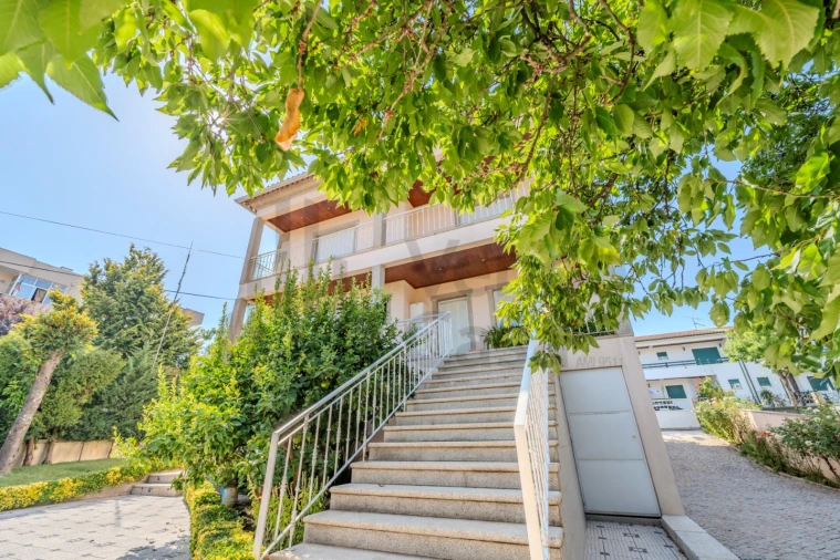 Moradia T4 para Venda em Merelim (São Pedro) e Frossos Foto 48