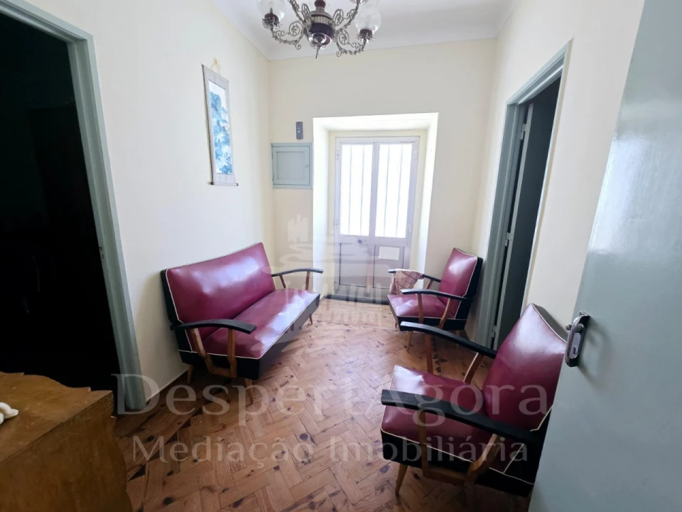 Moradia T2 para Venda em Olaia e Paço Foto 5