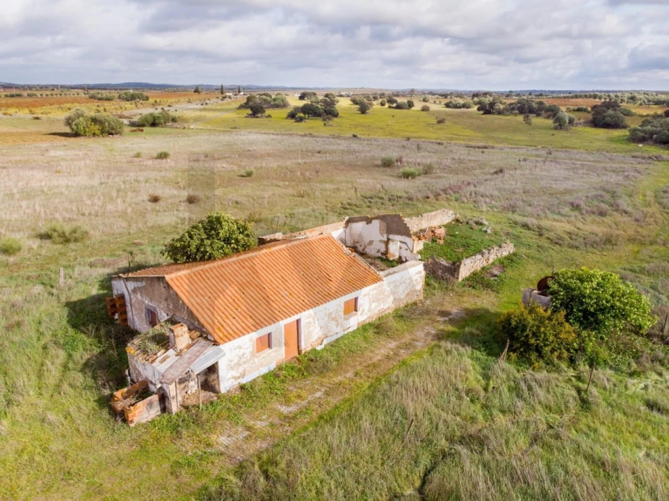 Quinta T3 para Venda em Reguengos de Monsaraz Foto 1