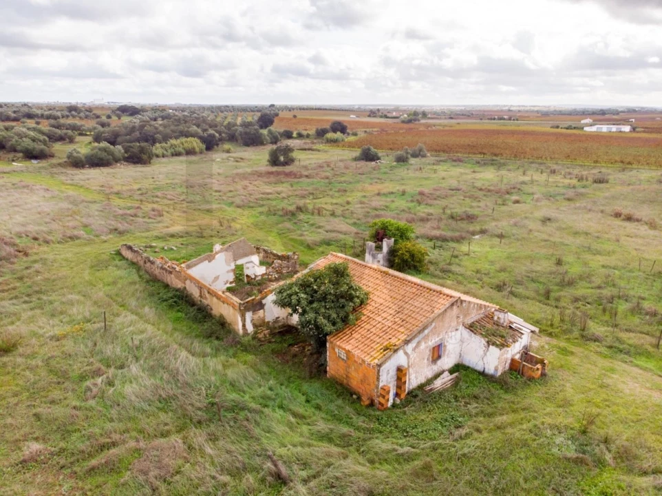Quinta T3 para Venda em Reguengos de Monsaraz Foto 1