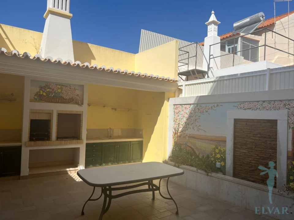 Moradia T8 para Venda em Lagoa e Carvoeiro Foto 17