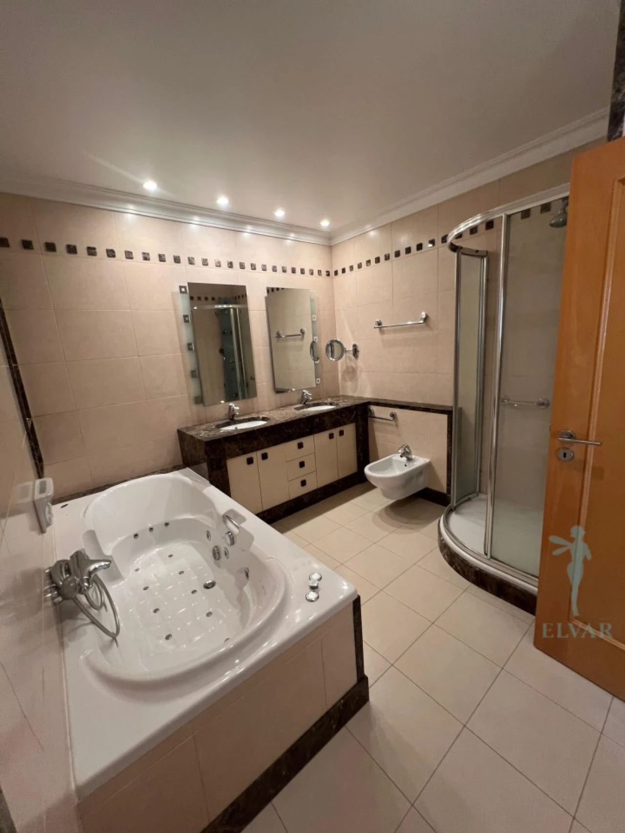 Moradia T8 para Venda em Lagoa e Carvoeiro Foto 45