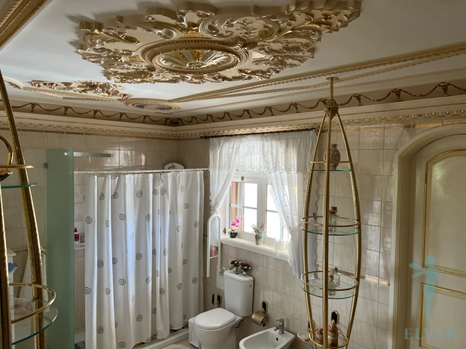 Moradia T4 para Venda em Sepins e Bolho Foto 89