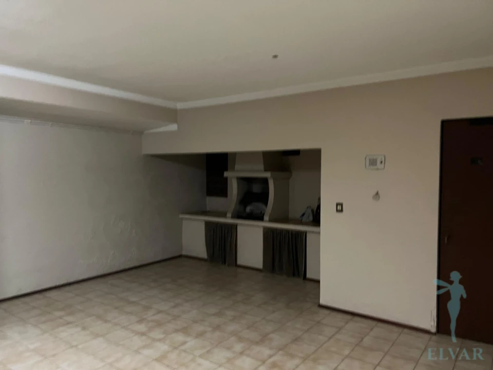 Moradia T4 para Venda em Sepins e Bolho Foto 102