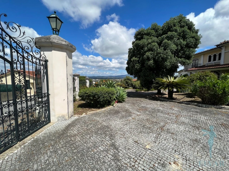 Moradia T4 para Venda em Sepins e Bolho Foto 120