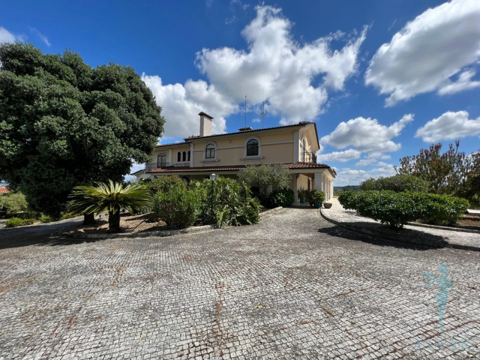 Moradia T4 para Venda em Sepins e Bolho Foto 121