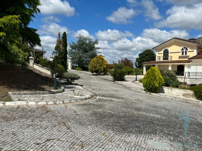 Moradia T4 para Venda em Sepins e Bolho Foto 65