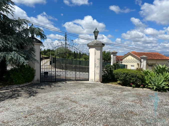 Moradia T4 para Venda em Sepins e Bolho Foto 117