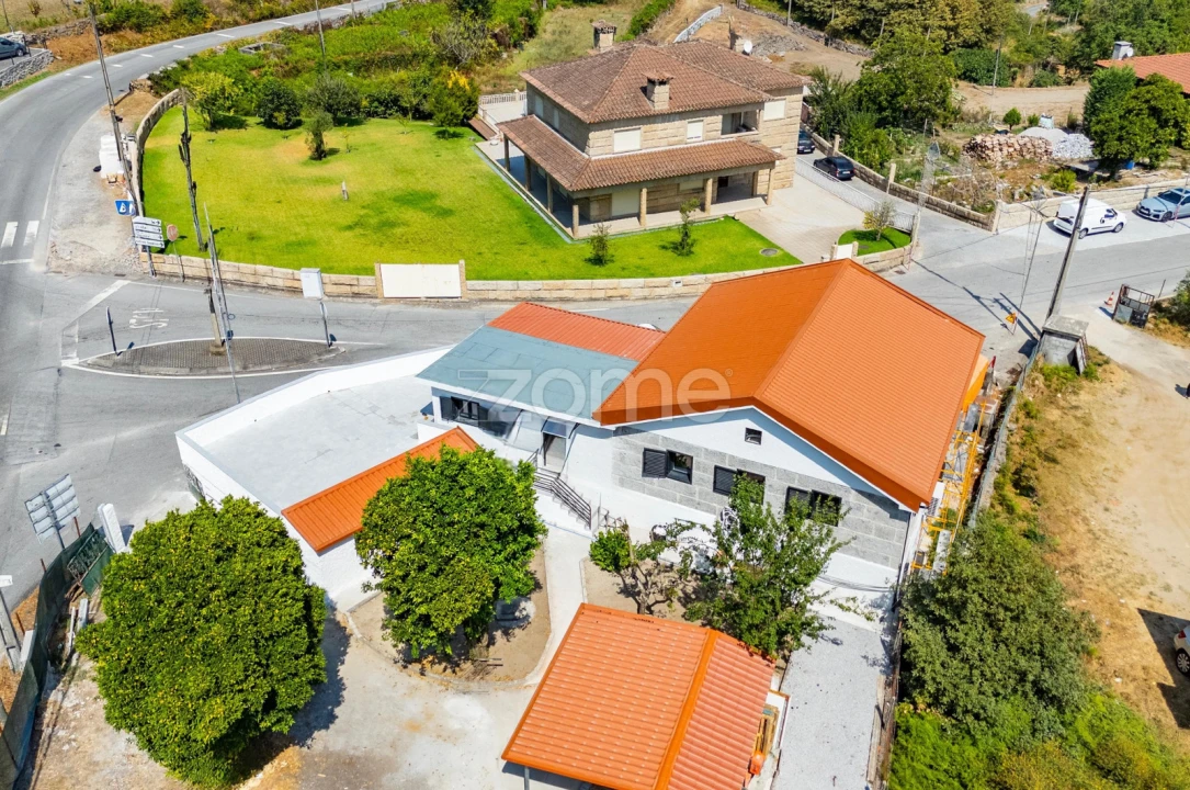 Moradia T3 para Venda em Vilela Foto 1