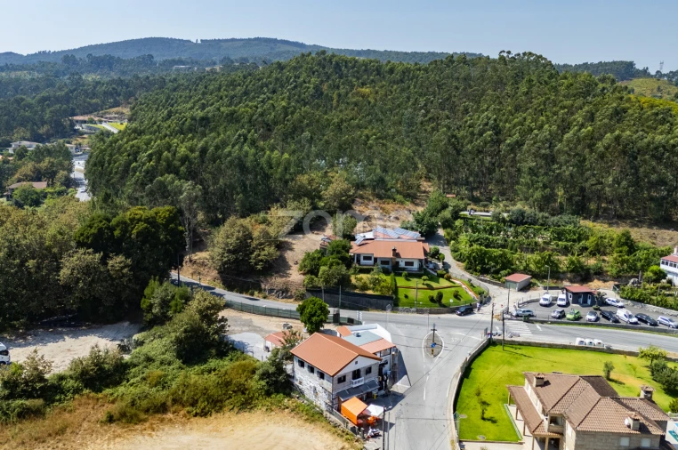 Moradia T3 para Venda em Vilela Foto 39