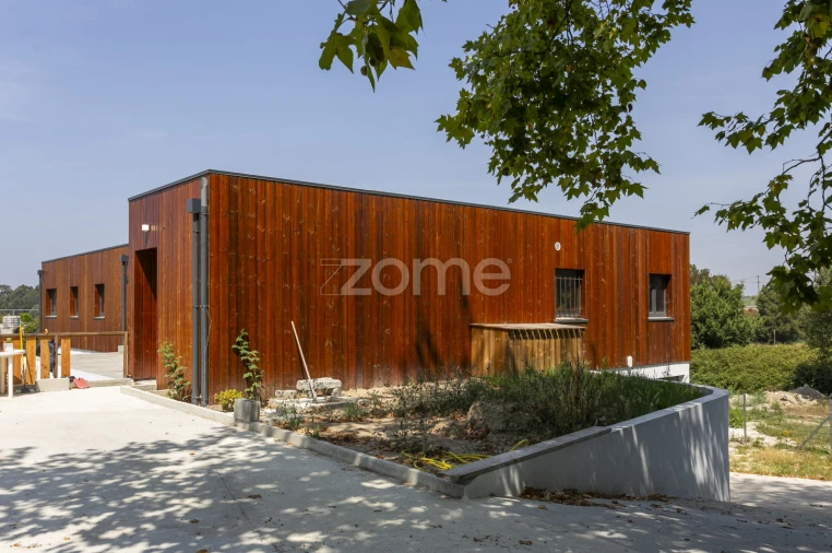 Moradia T5 para Venda em Canelas Foto 5