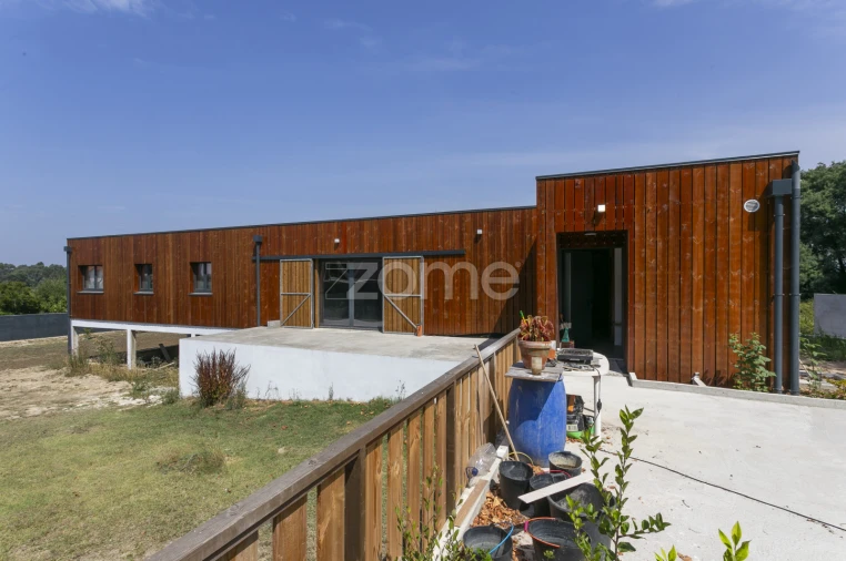 Moradia T5 para Venda em Canelas Foto 4