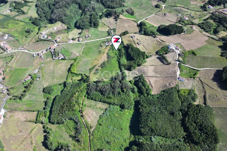 Moradia T2 para Venda em Santo Espirito Foto 4