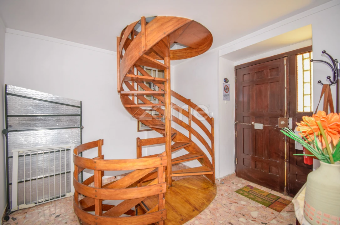 Moradia T5 para Venda em Oeiras e São Julião da Barra, Paço de Arcos e Caxias Foto 6