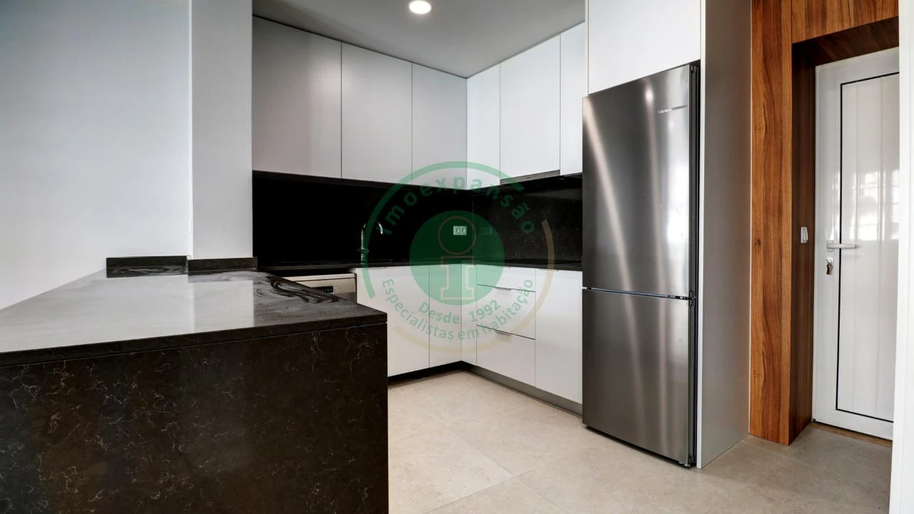 Apartamento T3 para Venda em Buarcos Foto 2