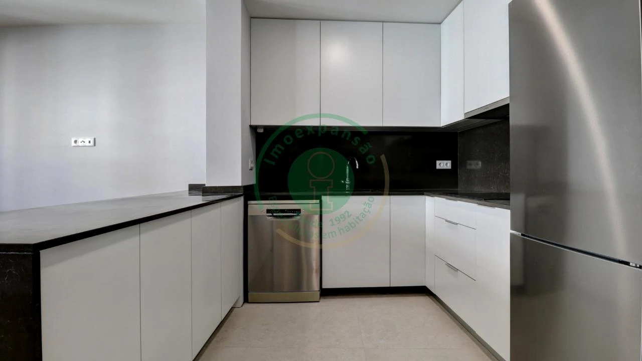 Apartamento T3 para Venda em Buarcos Foto 3