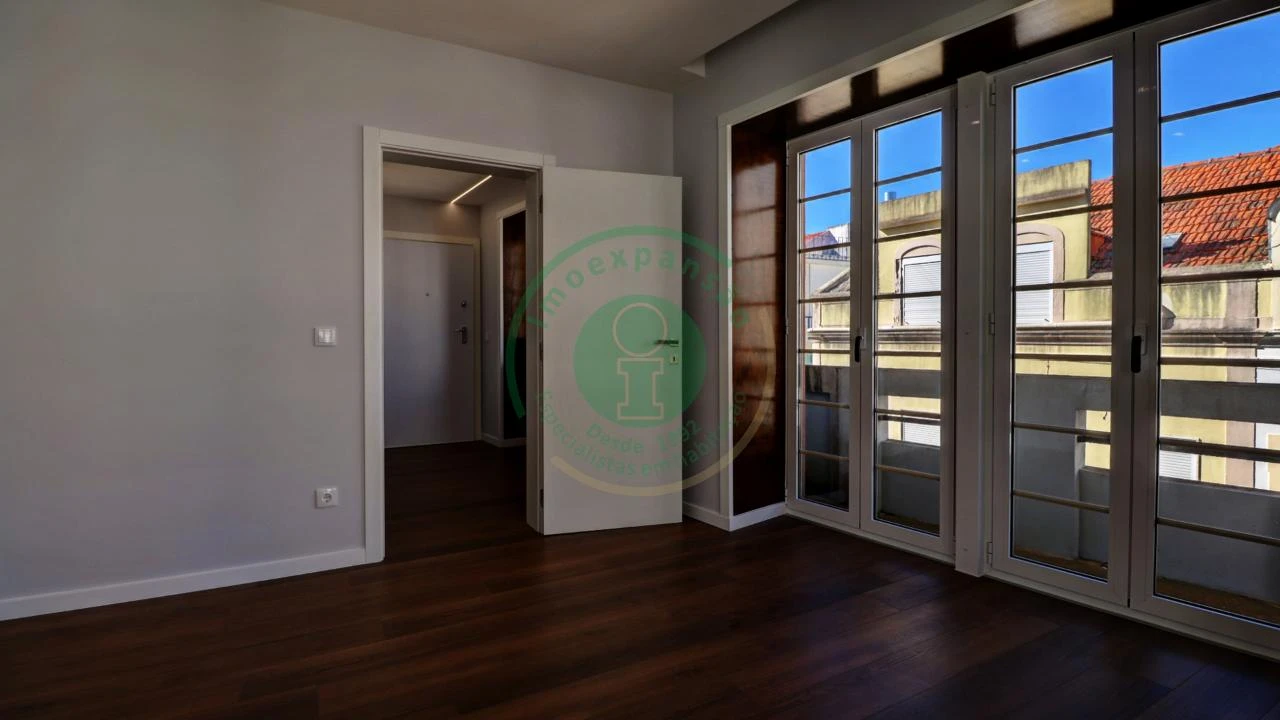 Apartamento T3 para Venda em Buarcos Foto 12