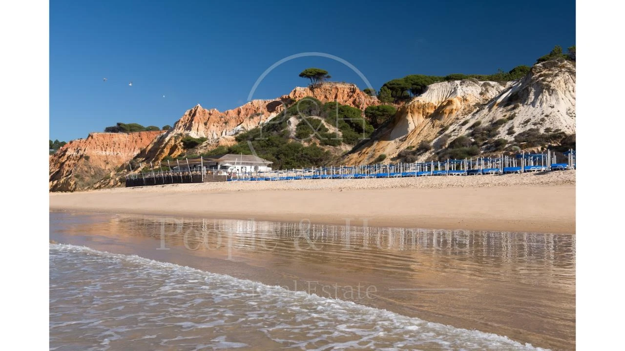 Apartamento T2 para Venda em Albufeira e Olhos de Água Foto 21
