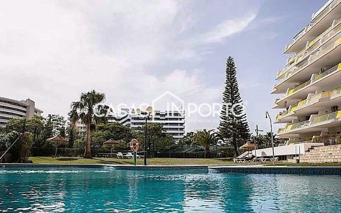 Apartamento T1 para Venda em Quarteira Foto 40