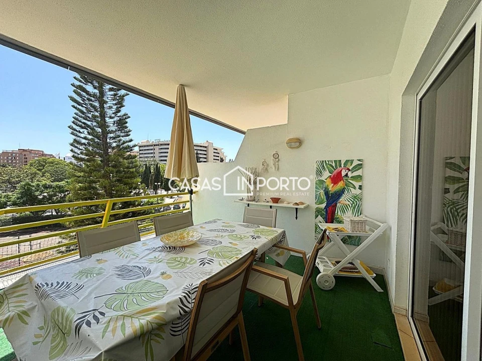 Apartamento T1 para Venda em Quarteira Foto 32